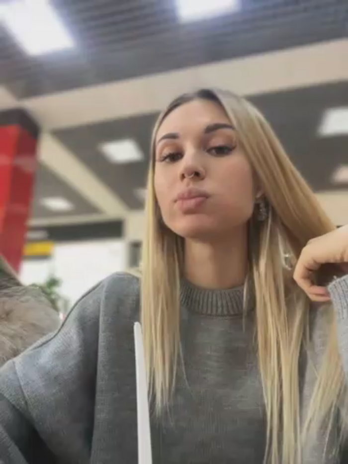 Charming_Ritta