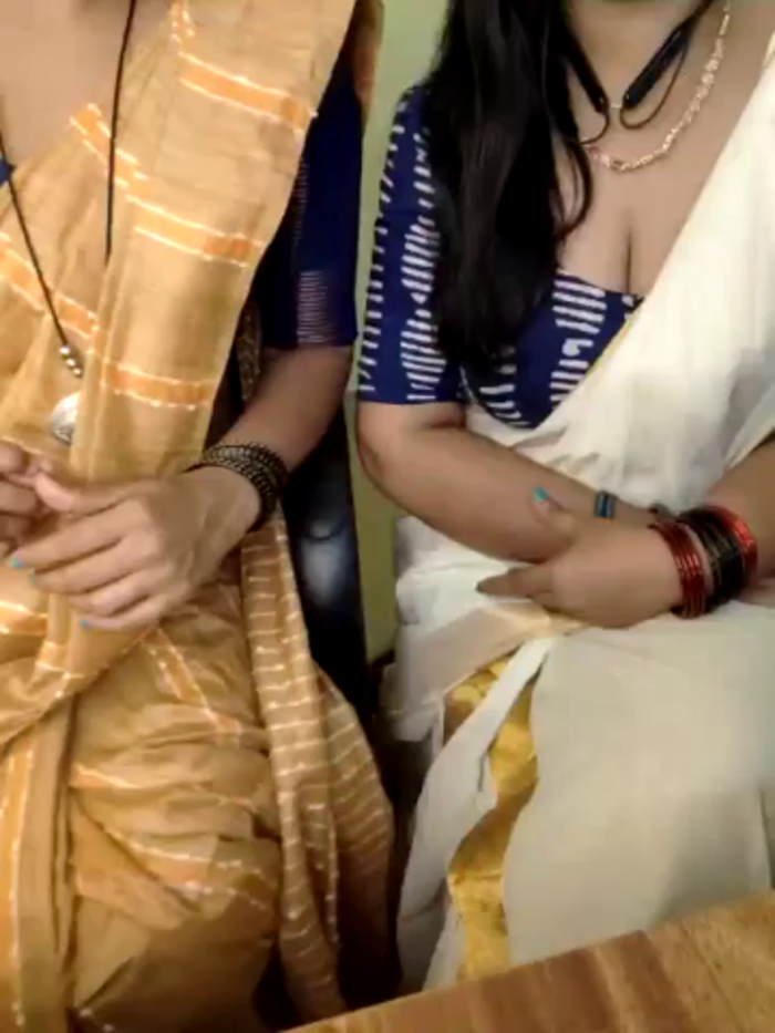 Mallu_MayaMadhav