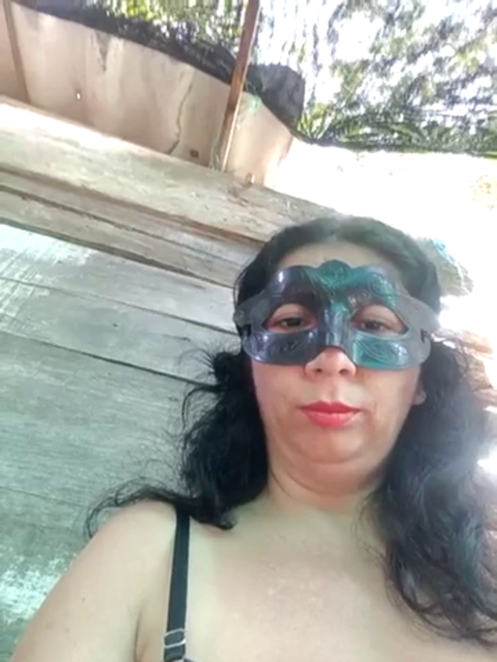 Mature-Mom