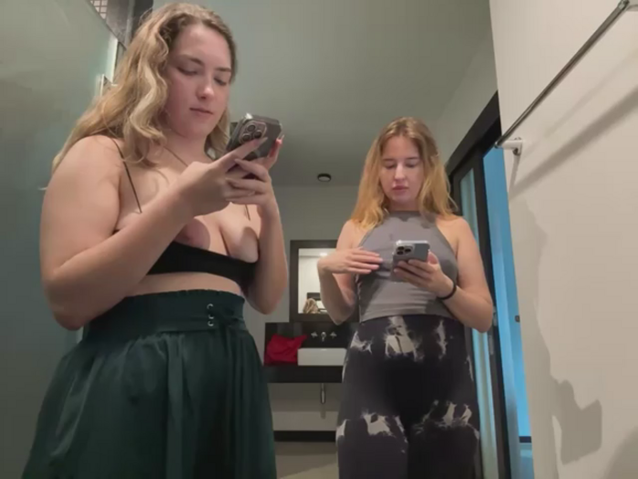 Nura_n_Sarah