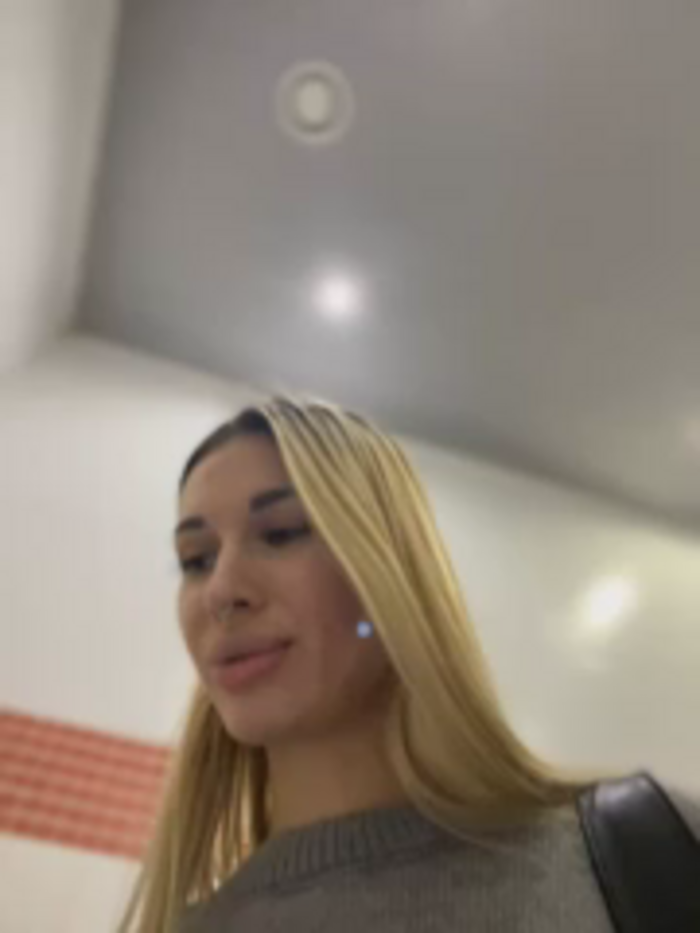 Charming_Ritta