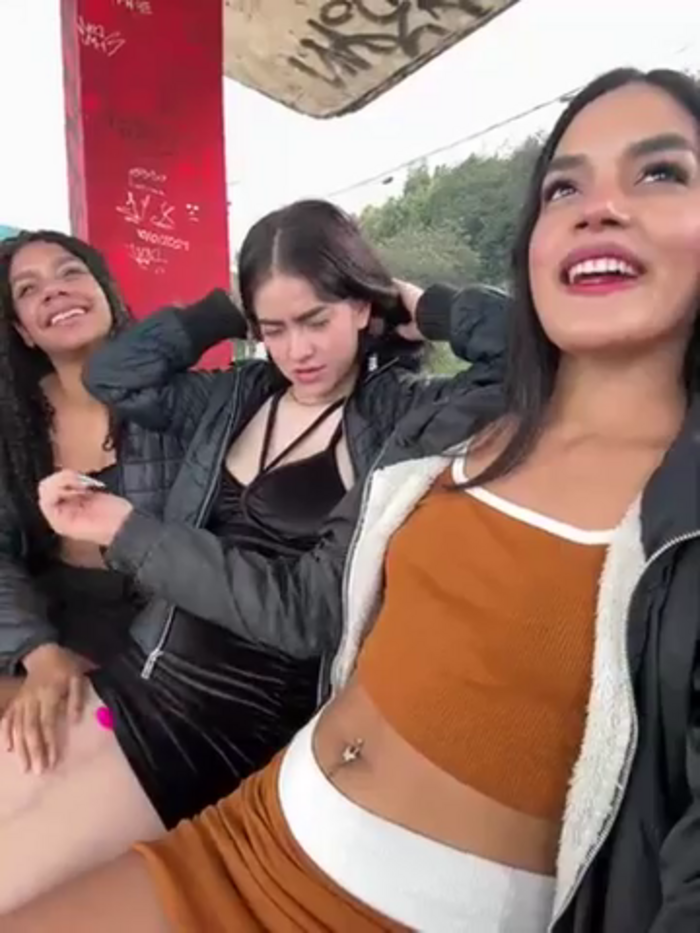 Naughty_Friends_