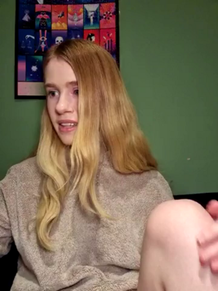 PetiteElise_xcx
