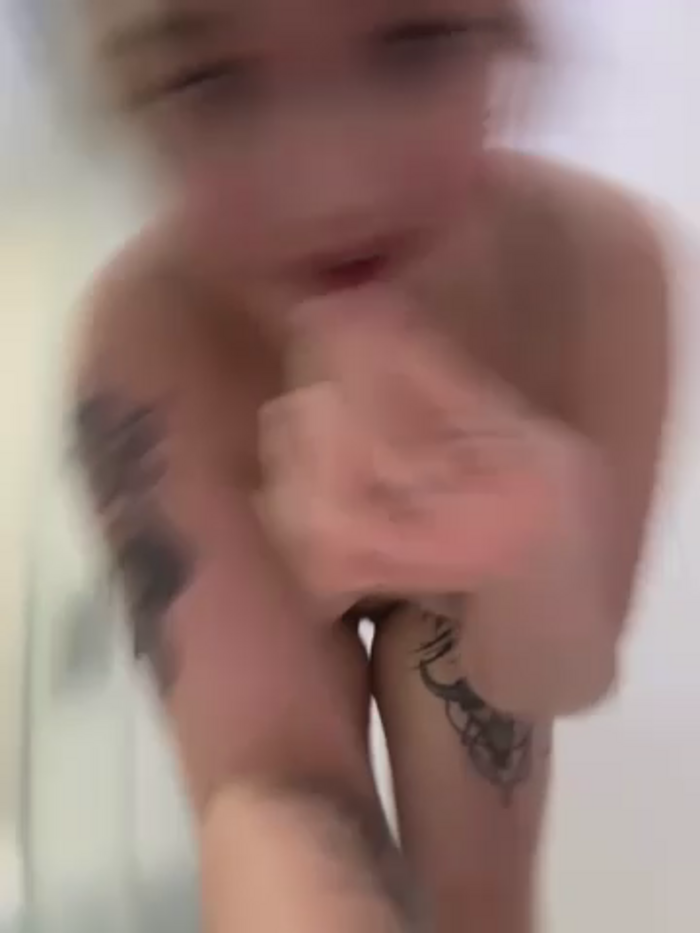 chloetease