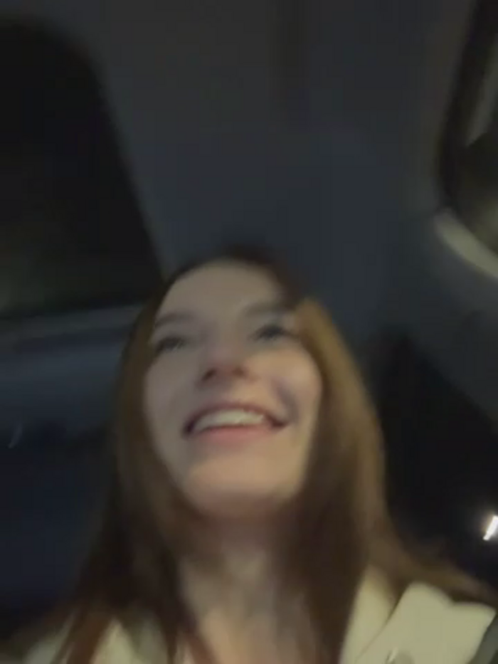 -AngelAri-