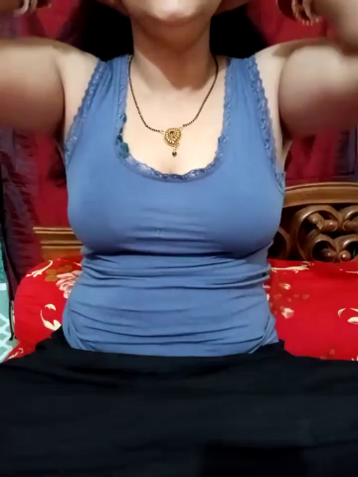 Priya_Boudi
