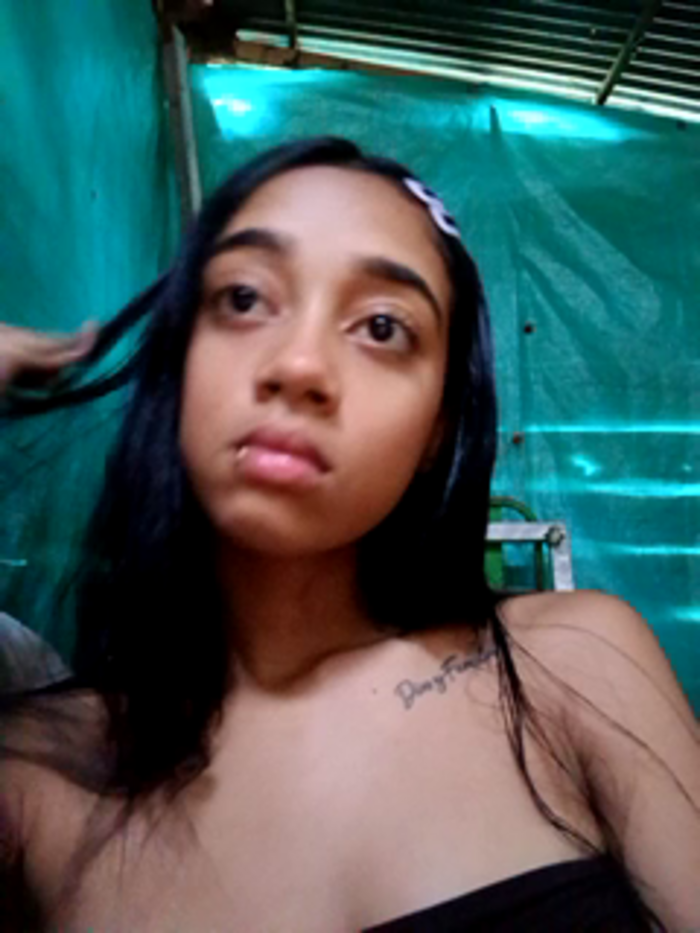 Zoe_Sweett18