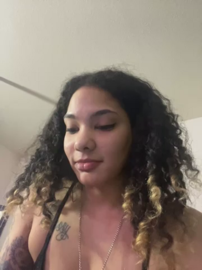 tastylolaaa