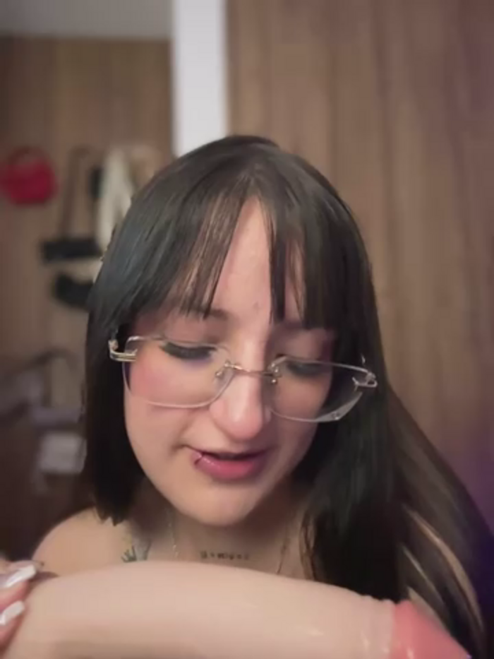 Megan_lu2