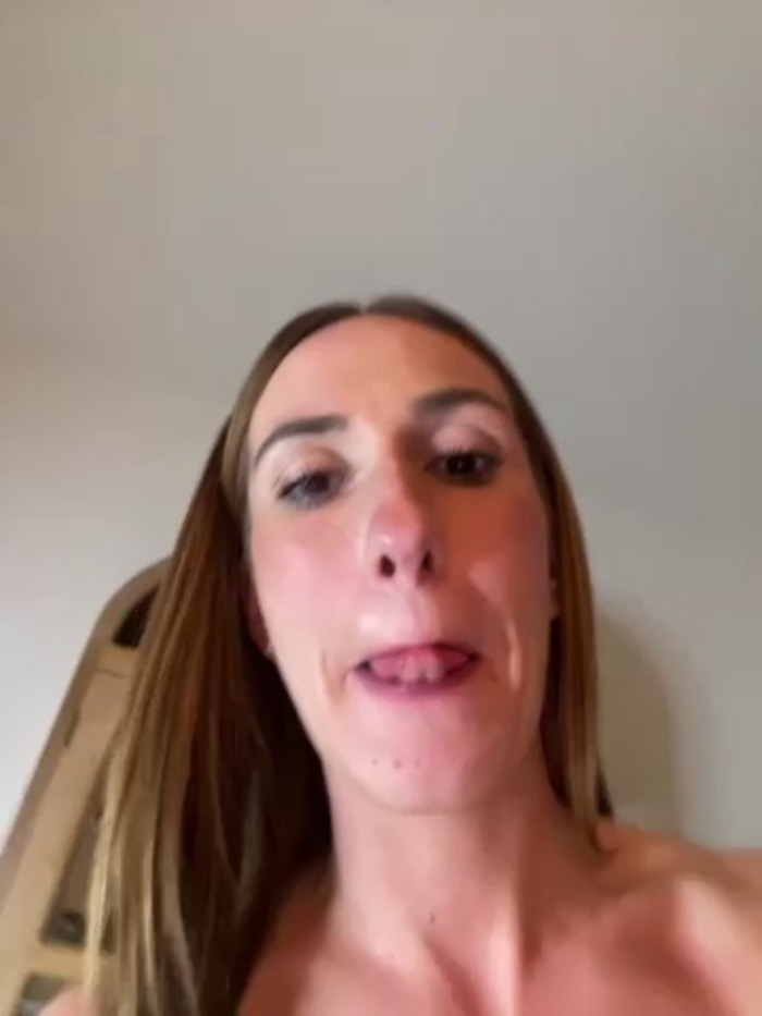 lola_tentatiion