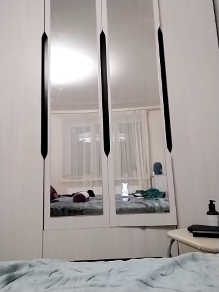 MIDGET-TITS