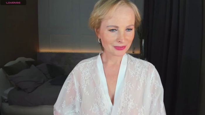 Sandra_Kind