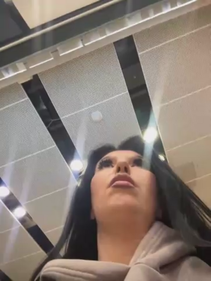 Tisha_Busty