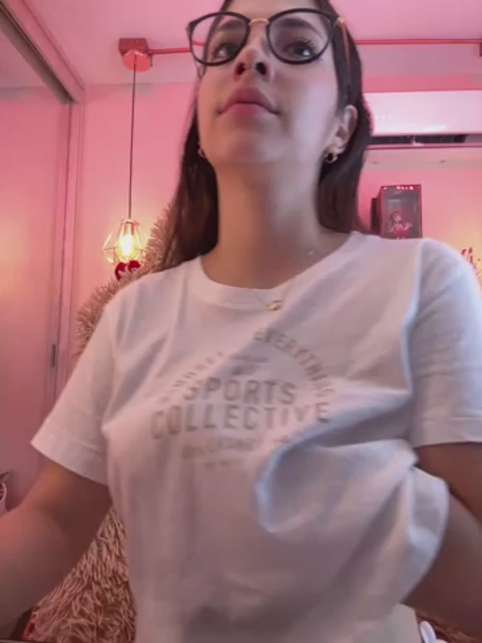 Zoe_Bae