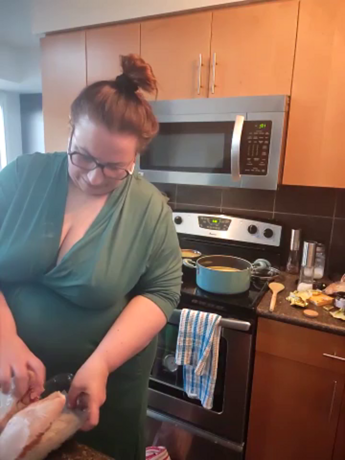Canadian_BBW