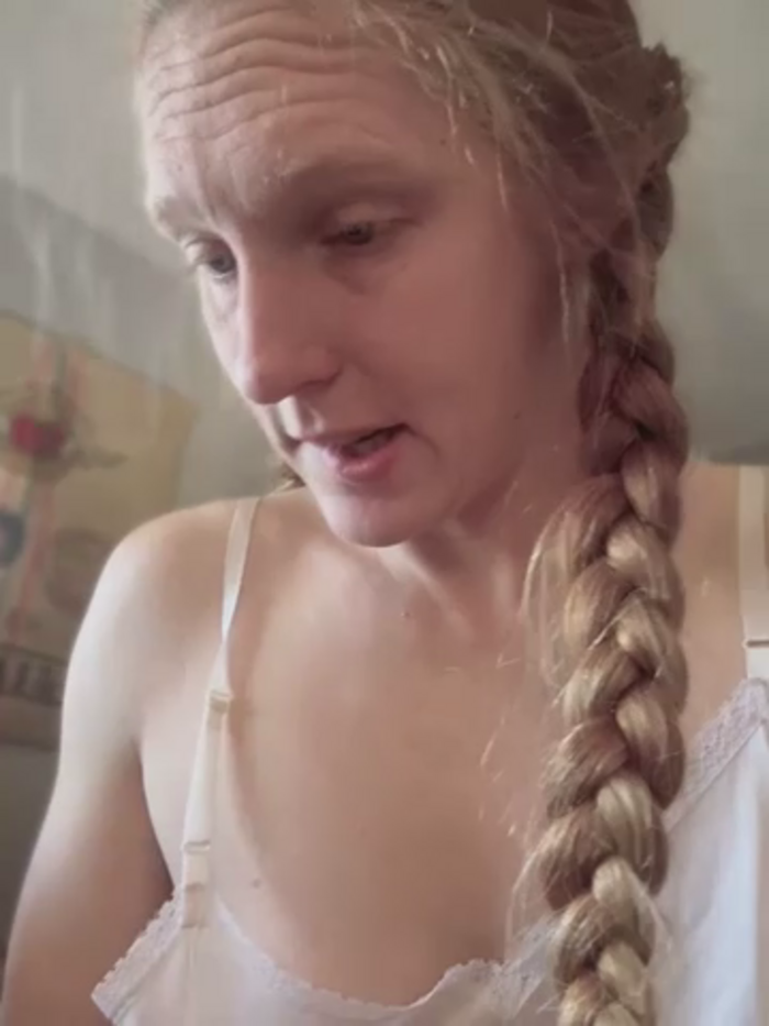 GoldenFlameGoddess