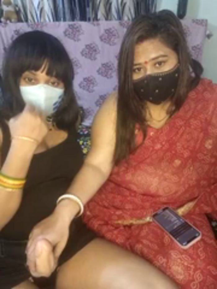 Indian_hotmilfs