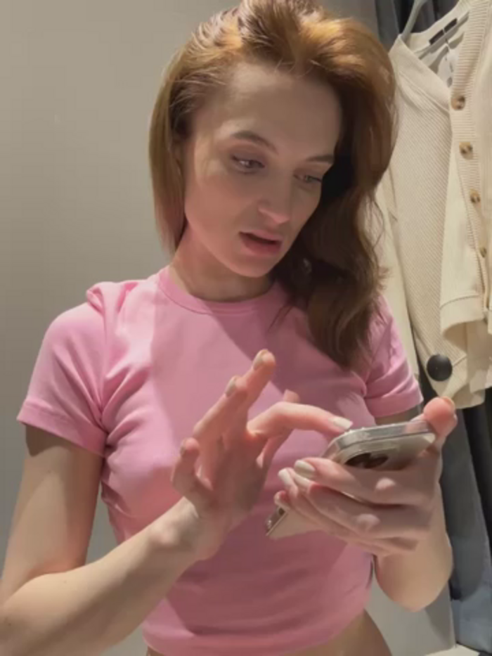 -AngelAri-