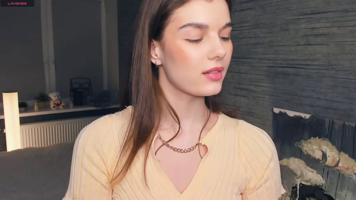 FloraDobb