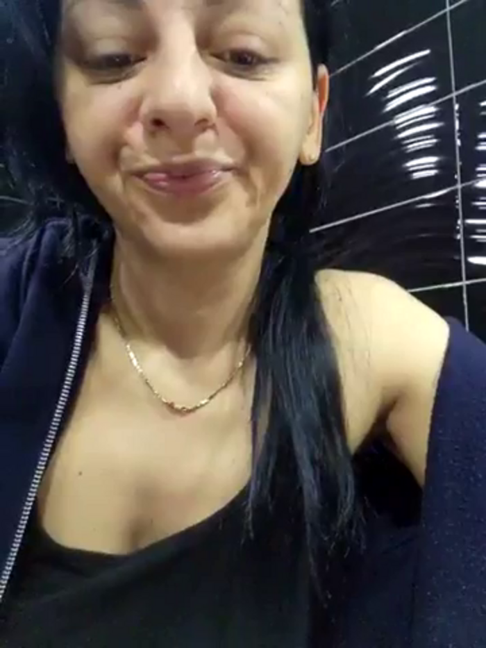 bruneta_sexy23