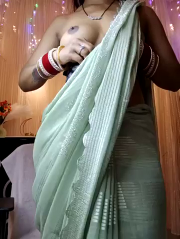 Cute-Maahi
