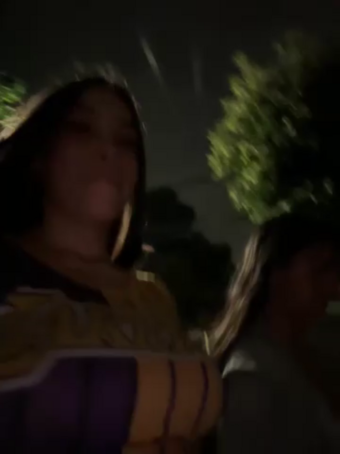 kevin_hotgirls