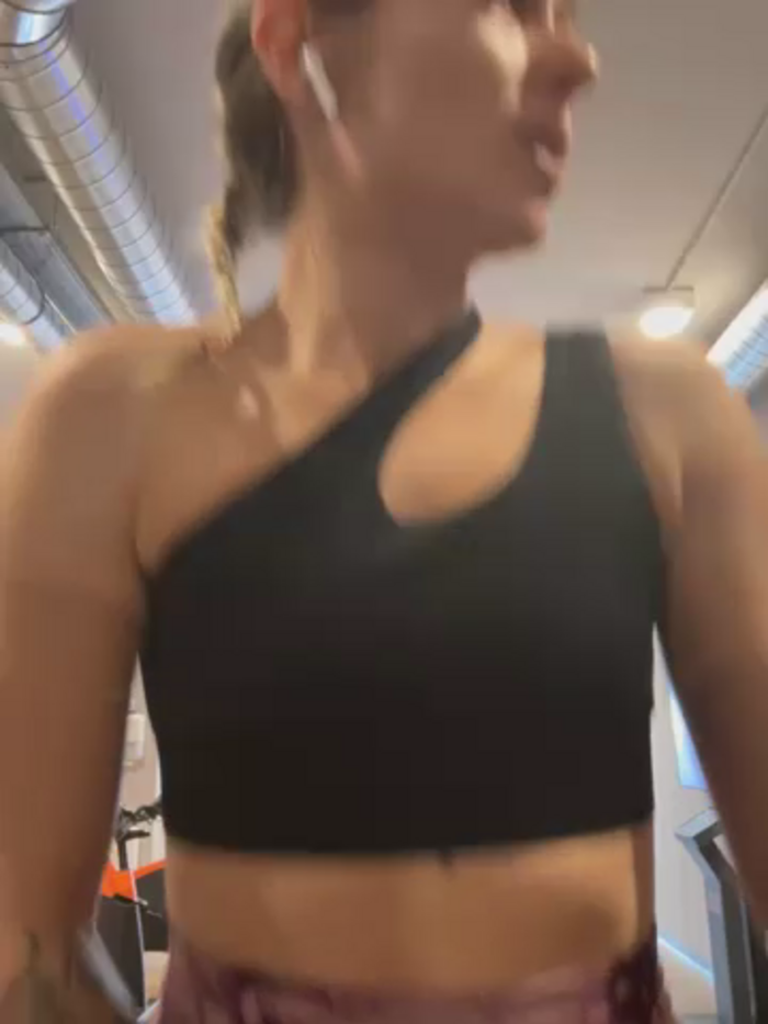 petrouchkaaa_
