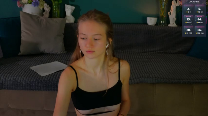 Alexandra_Demore
