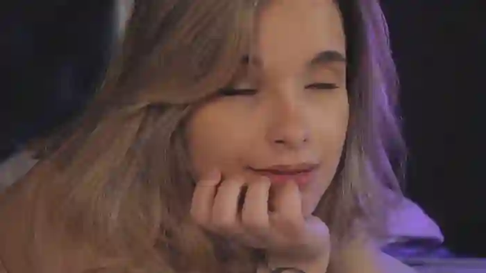 2025/02/28/stripchat-bella_alita-00-24-58