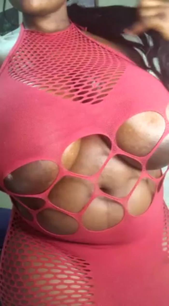Bustygoddess32