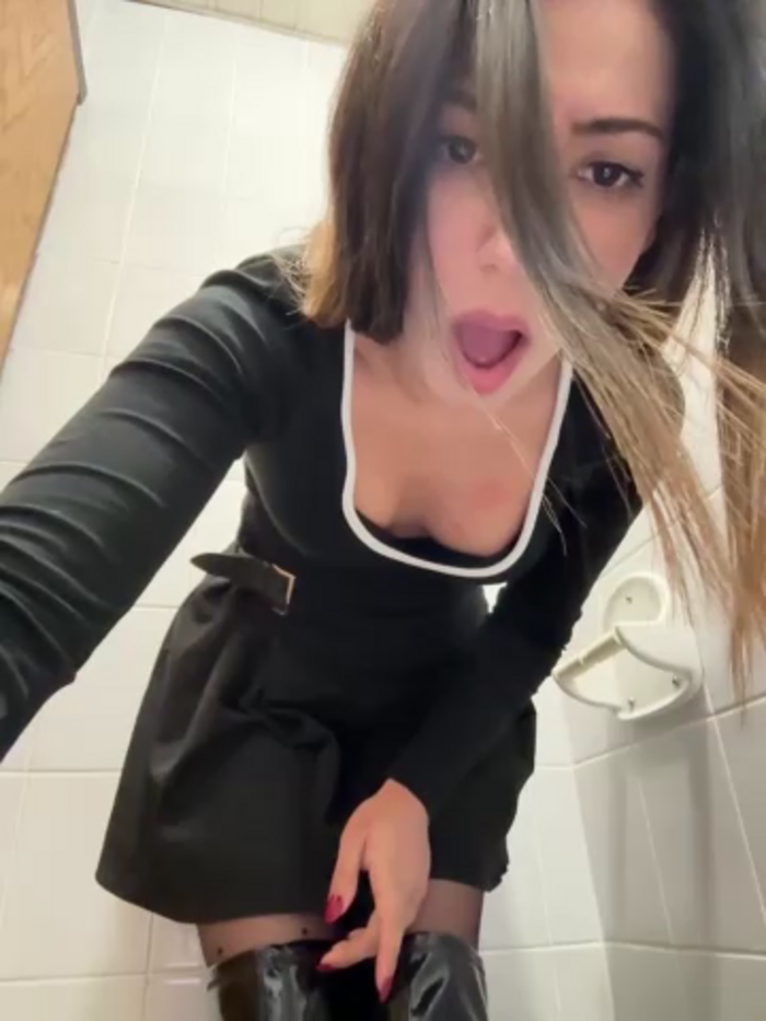 _MiaQueen_