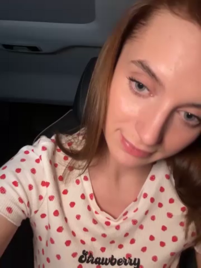 -AngelAri-