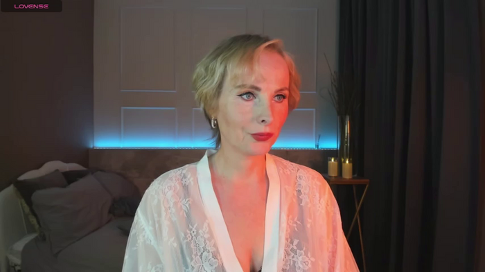 Sandra_Kind
