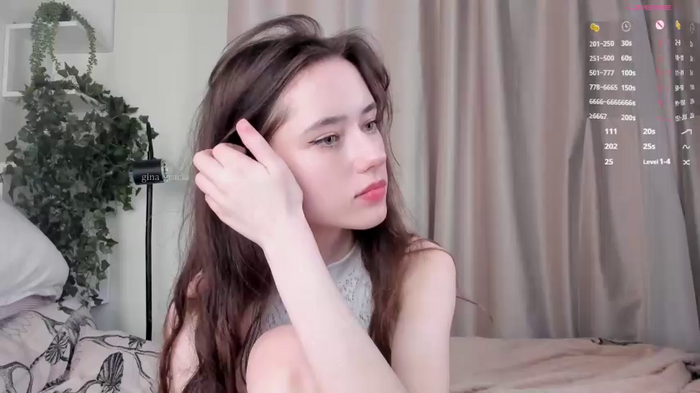 gina_gracia_
