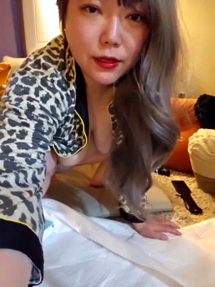lunahong28