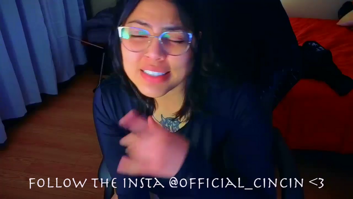 miacanela_xo