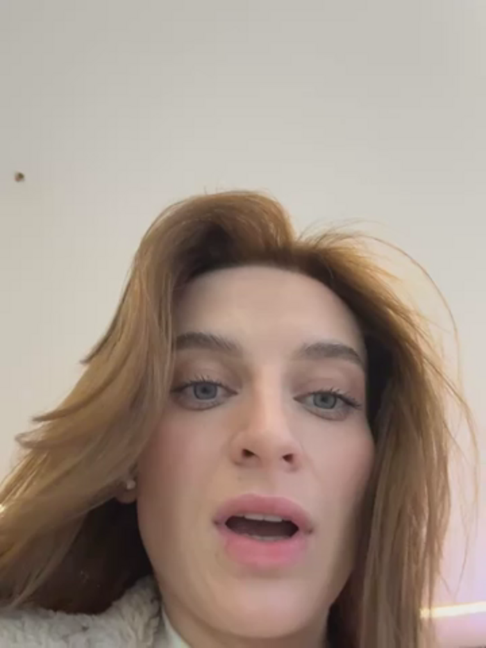 -AngelAri-