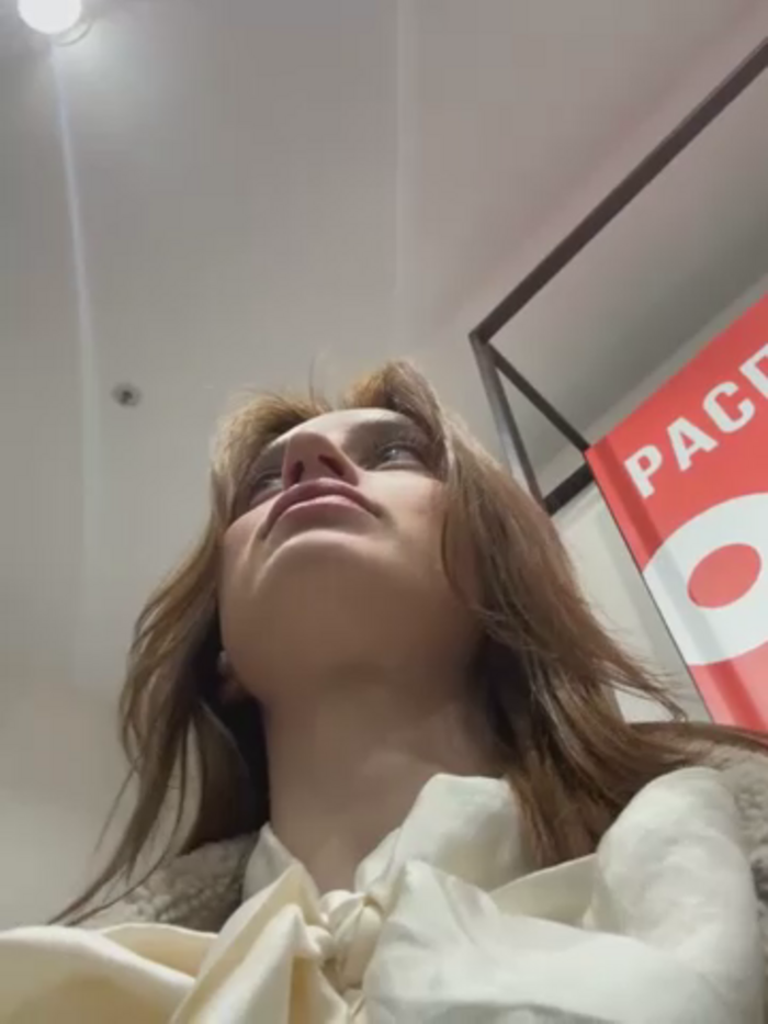 -AngelAri-