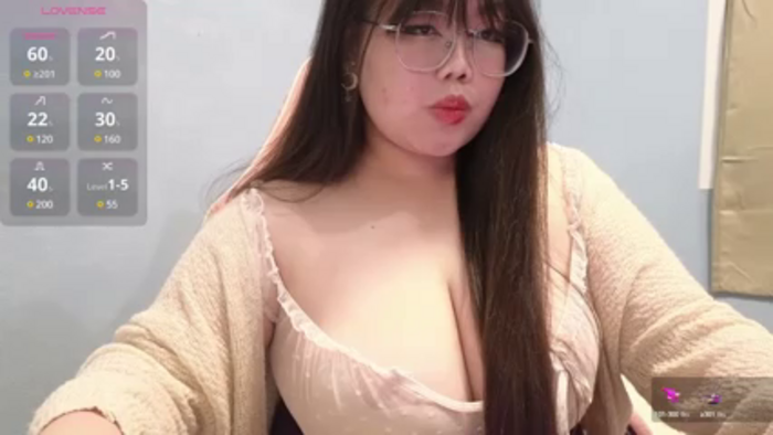 ANNELIESE_