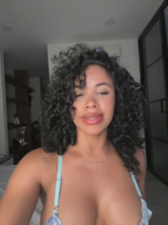 Brunettexio