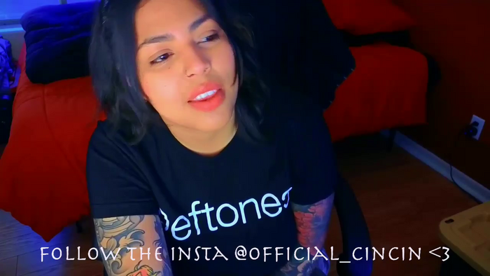 miacanela_xo