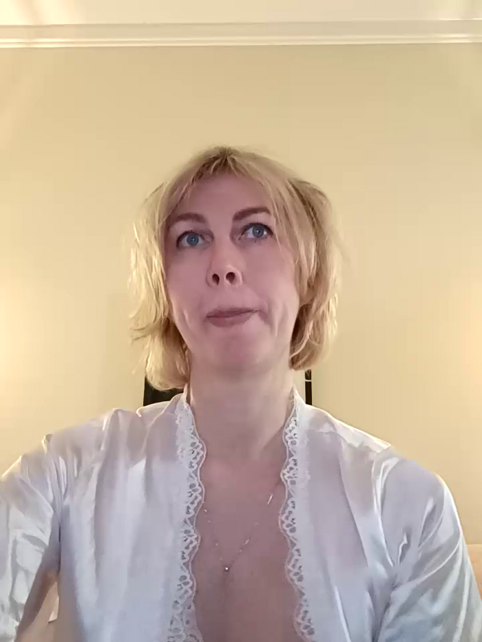 stellahere8
