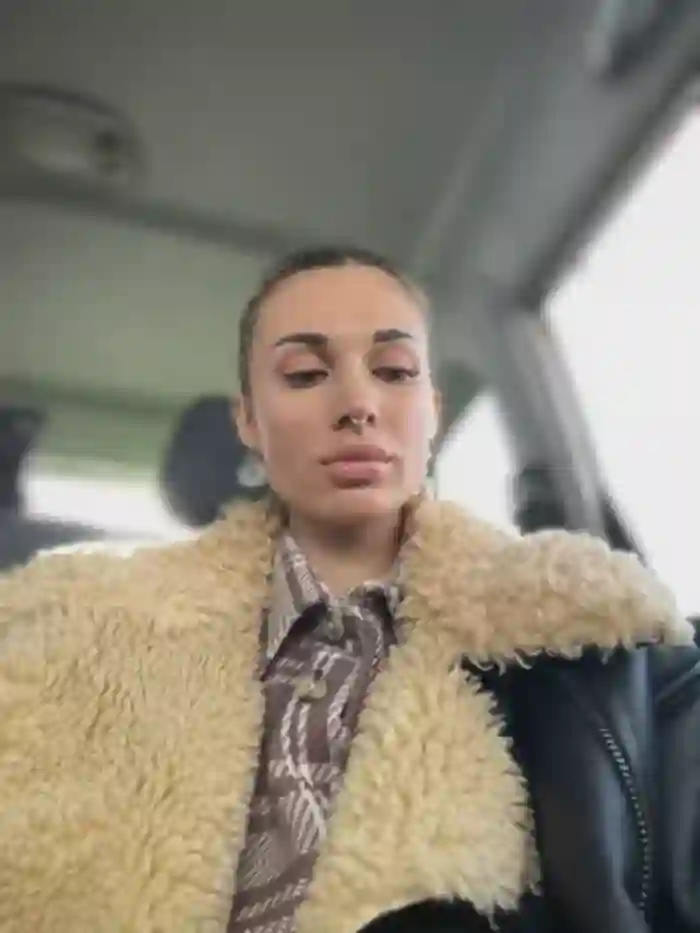 2025/03/03/stripchat-charming_ritta-05-23-49