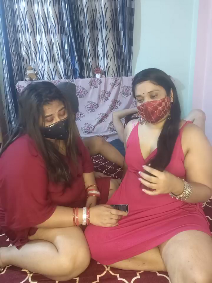 Indian_hotmilfs