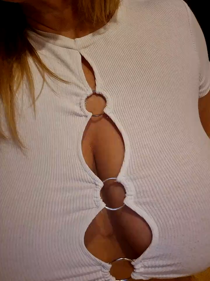 Isabellaa04