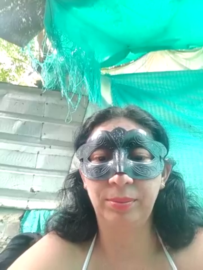 Mature-Mom
