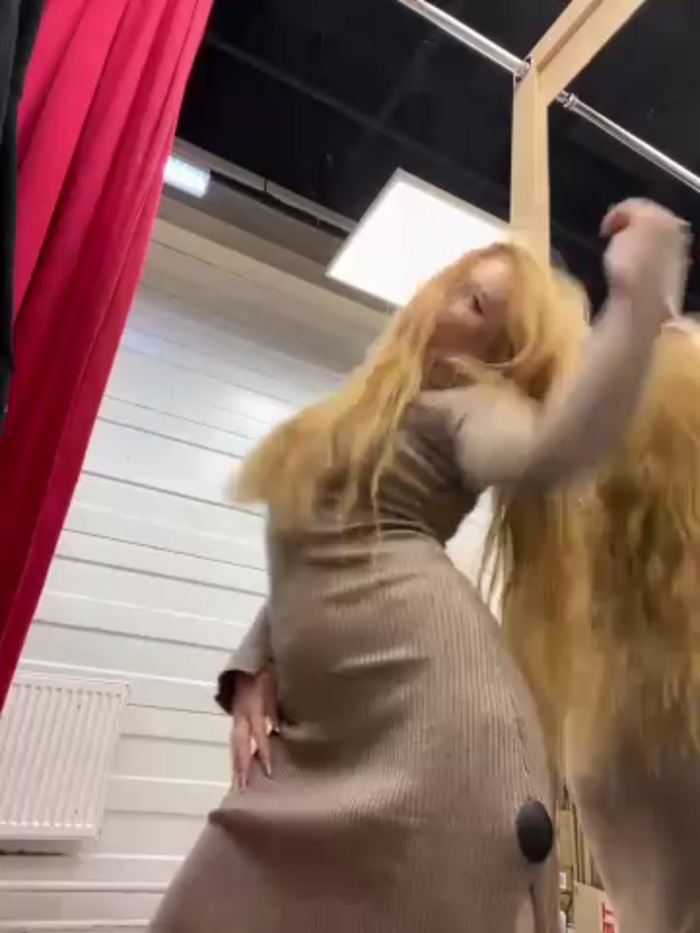 AmmyHot