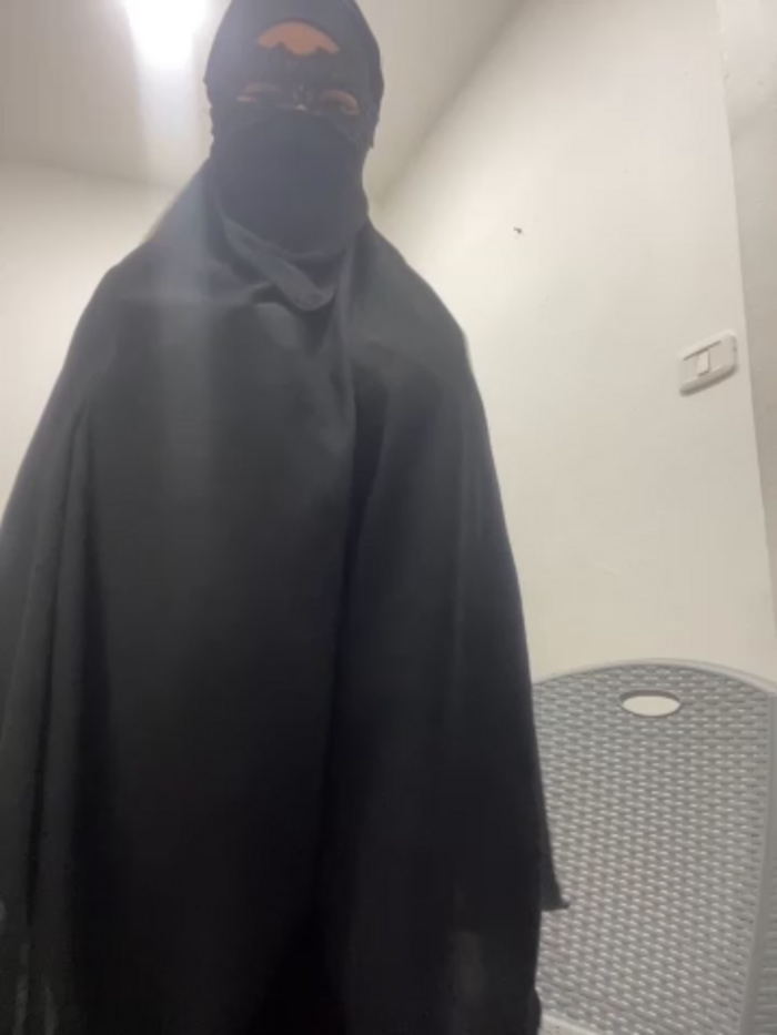 Hijabi_HotGirls