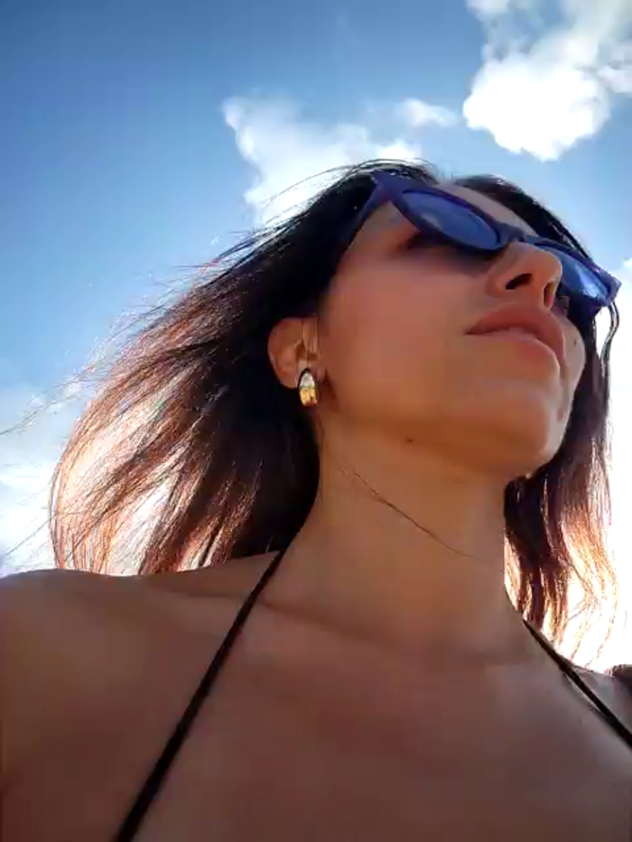 Izabella_Bella