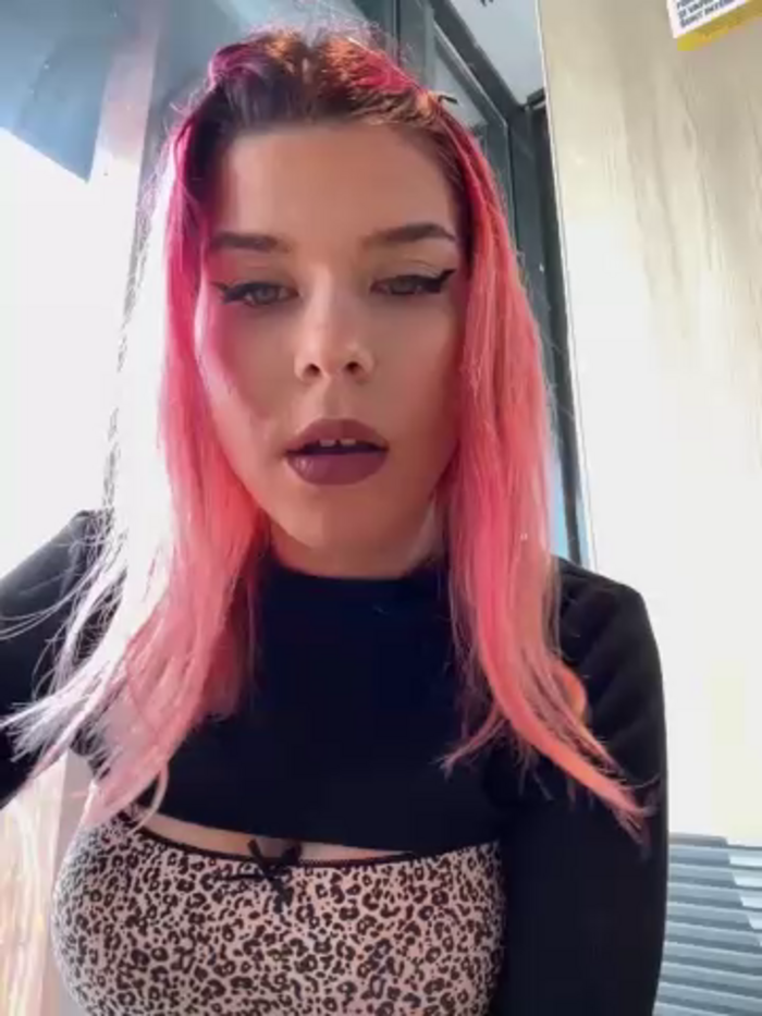 RiriRoseey